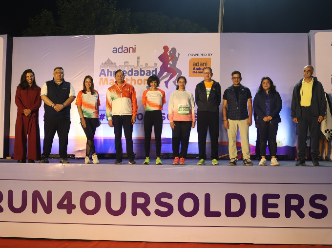 Adani Ahmedabad Marathon 2024 - 10 Km Run Flag Off